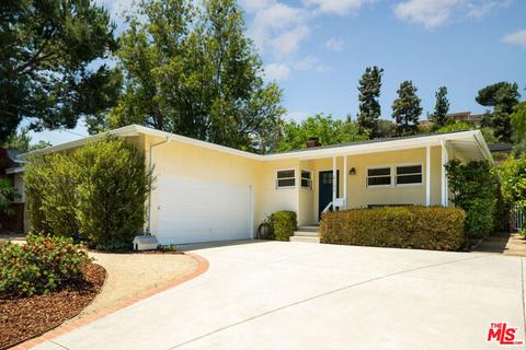 2137 E Chevy Chase Dr, Glendale, CA 91206 photo 2