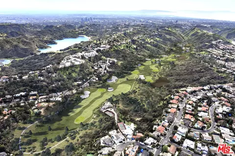 1 Senderos Cyn, Bel Air, CA 90077