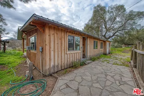 Exterior - 30443 Auberry Rd, Prather, CA 93651 photo 12 of 27