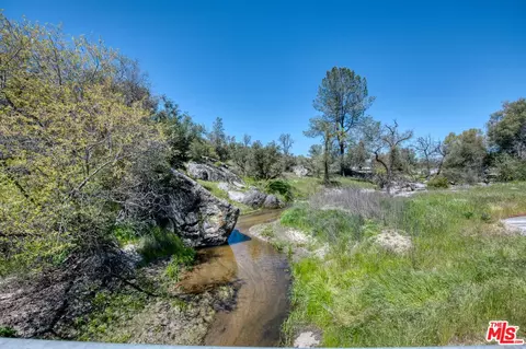 View/Area - 30443 Auberry Rd, Prather, CA 93651 photo 4 of 13