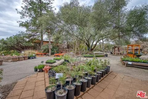 Exterior - 30443 Auberry Rd, Prather, CA 93651 photo 5 of 27