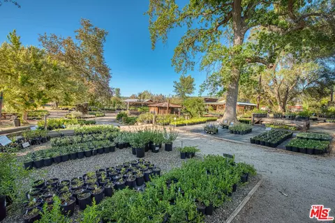 Exterior - 30443 Auberry Rd, Prather, CA 93651 photo 9 of 27