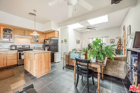 Kitchen - 30443 Auberry Rd, Prather, CA 93651 photo 3 of 3