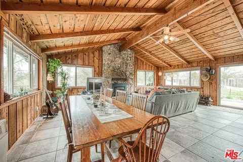 Dining - 30443 Auberry Rd, Prather, CA 93651 photo 1 of 1