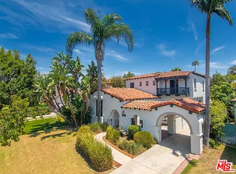 320 N Martel Ave, Los Angeles, CA 90036
