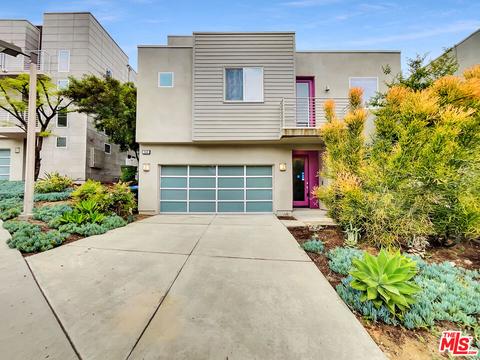 1536 N Mercury Dr, Los Angeles, CA 90042