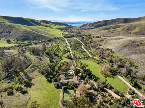 13800 Hwy 101, Goleta, CA 93117