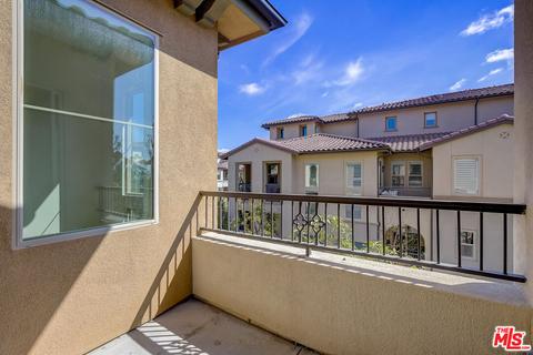 135 Neptune, Irvine, CA 92618 photo 27