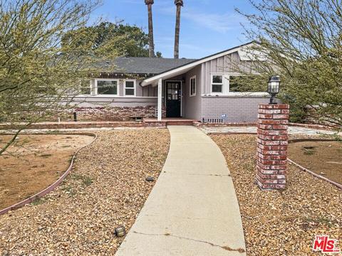 1437 Lynoak Dr, Claremont, CA 91711