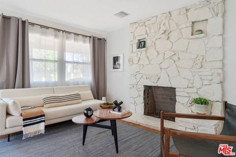 6331 Peach Ave, Van Nuys, CA 91411 photo 1
