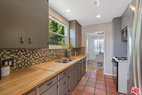 6331 Peach Ave, Van Nuys, CA 91411 photo 10