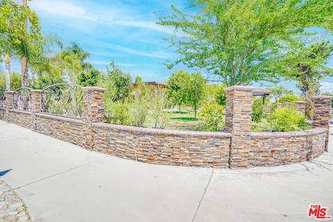 9674 Beachy Ave, Arleta, CA 91331 photo 47
