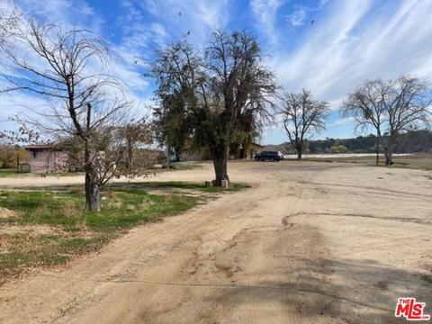 6955 Estrella Rd, San Miguel, CA 93451