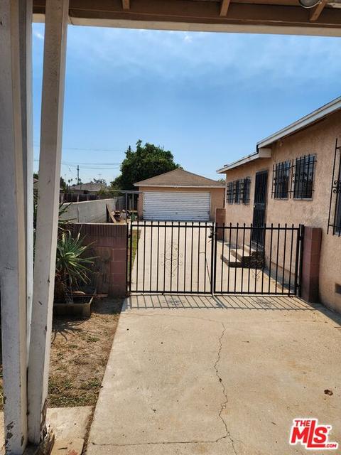 1036 W Stockwell St, Compton, CA 90222 photo 2