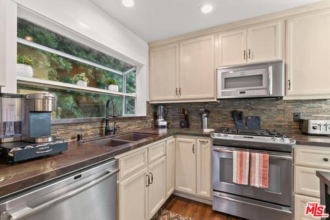 181 Granada Ave, Long Beach, CA 90803 photo 9