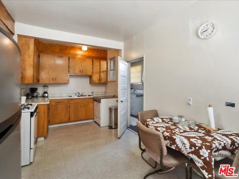 2057 Emerson St, Berkeley, CA 94703 photo 8