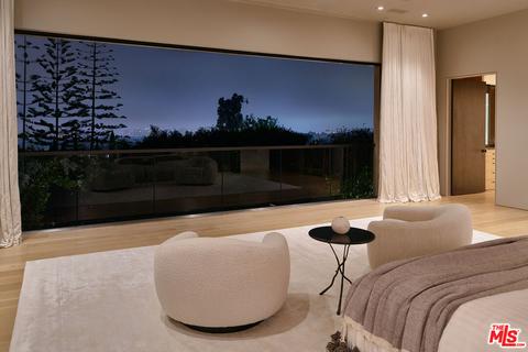 1317 Delresto Dr, Beverly Hills, CA 90210 | 42 Photos | MLS #22-212245