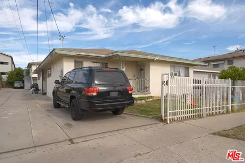 4025 W 130th St, Hawthorne, CA 90250