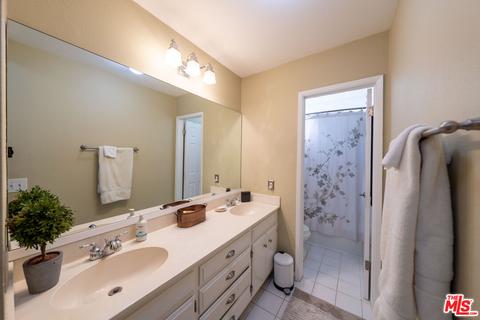 12833 Dolan Ave, Downey, CA 90242 photo 27
