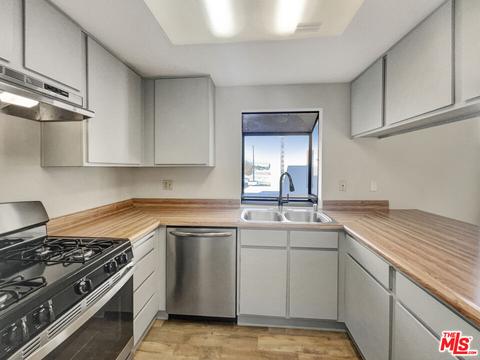 845 W Raymond St #38, Compton, CA 90220 photo 4