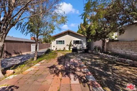 7613 Machrea St, Tujunga, CA 91042 photo 19