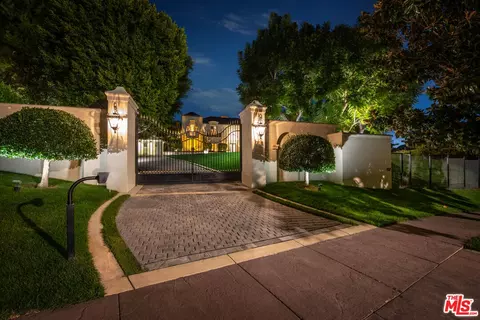 55 Beverly Park Way, Beverly Hills, CA 90210