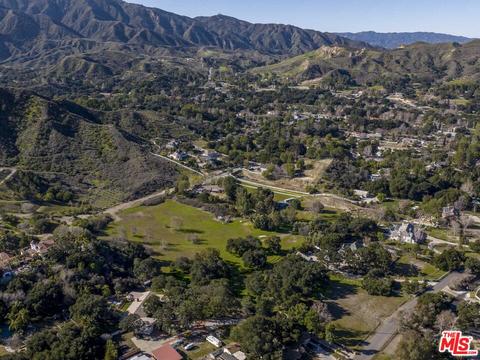 15558 Iron Canyon Rd, Santa Clarita, CA 91387 | 31 Photos | MLS #23 ...
