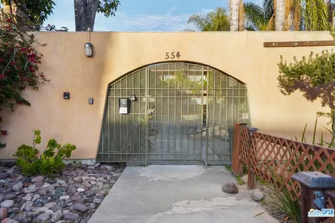554 Greenbrier Dr, Oceanside, CA 92054 photo 3