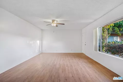 554 Greenbrier Dr, Oceanside, CA 92054 photo 7
