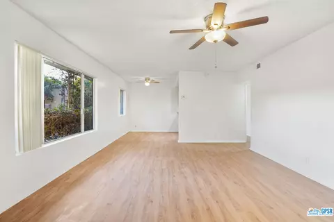 554 Greenbrier Dr, Oceanside, CA 92054 photo 8
