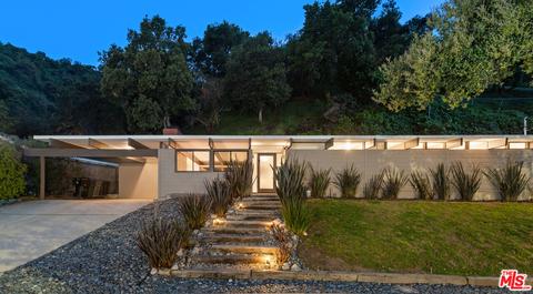2430 Bywood Dr, Glendale, CA 91206