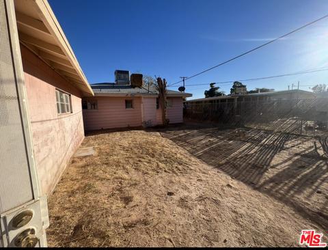 325 E Williams St, Yermo, CA 92398 photo 16