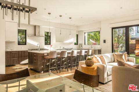 1458 Princeton St, Santa Monica, CA 90404