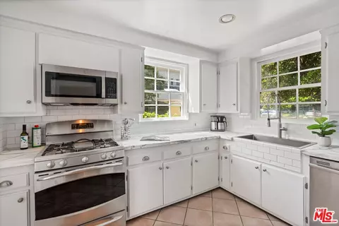 4306 Klump Ave, Studio City, CA 91602 photo 25