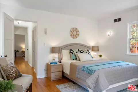4306 Klump Ave, Studio City, CA 91602 photo 19