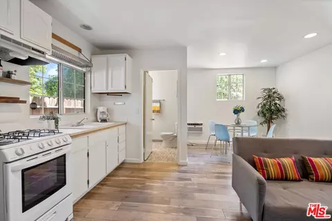 4306 Klump Ave, Studio City, CA 91602 photo 38