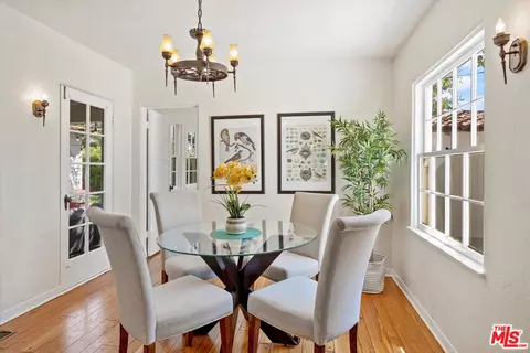 4306 Klump Ave, Studio City, CA 91602 photo 11
