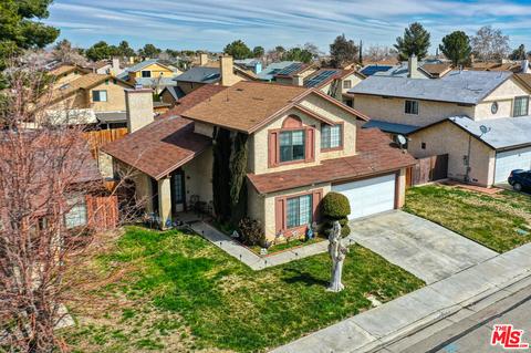 603 E Kettering St, Lancaster, CA 93535 photo 2