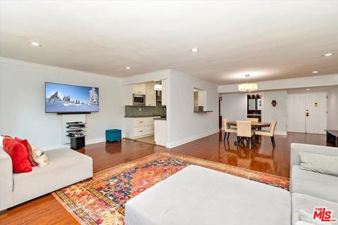 5950 Buckingham Pkwy #102, Culver City, CA 90230