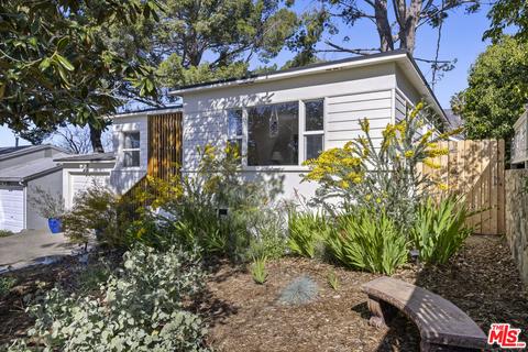 7543 Kyle St, Tujunga, CA 91042 photo 2