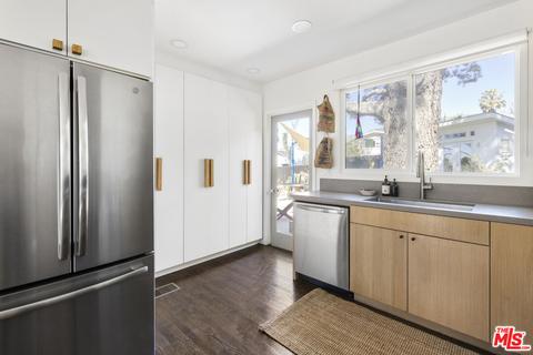 7543 Kyle St, Tujunga, CA 91042 photo 8