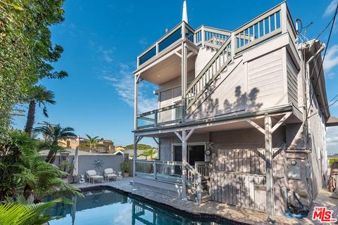 7309 Earldom Ave, Playa Del Rey, CA 90293
