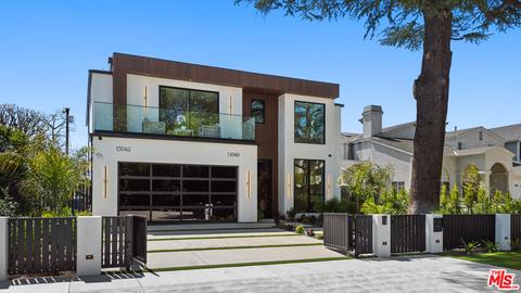 13040 Bloomfield St, Studio City, CA 91604