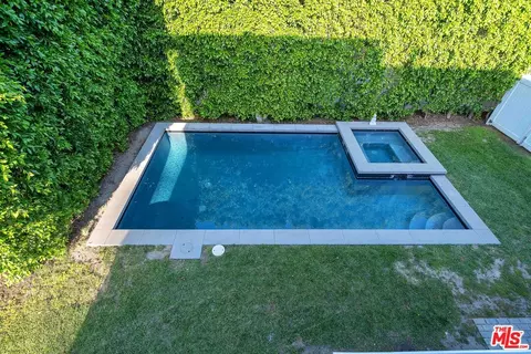 4764 Saloma Ave, Sherman Oaks, CA 91403