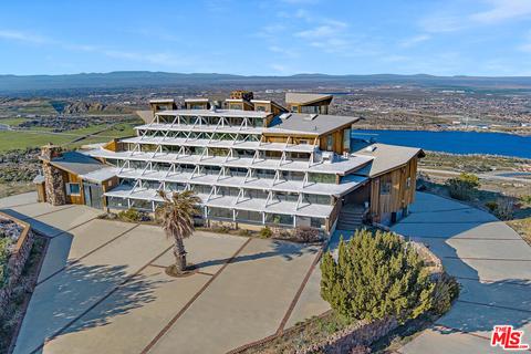 36005 Tierra Subida Ave, Palmdale, CA 93551