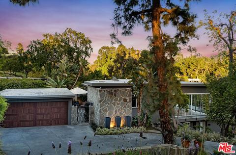 400 Mooresque St, Pasadena, CA 91105