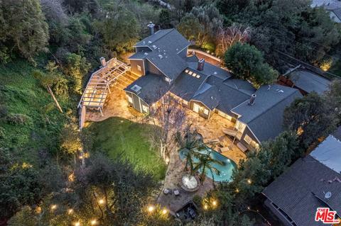 2794 Moraga Dr, Los Angeles, CA 90077