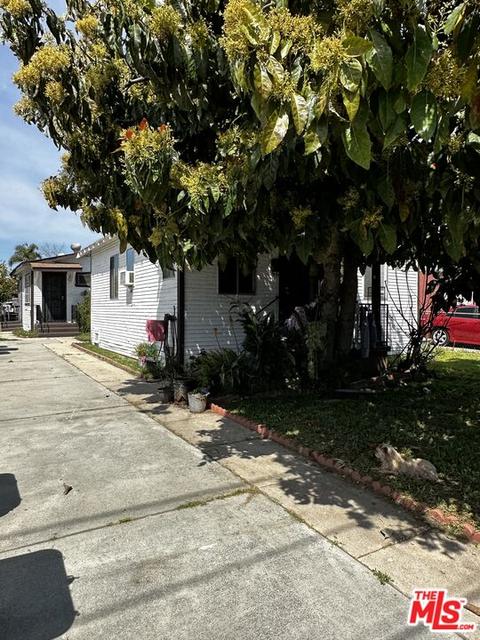 6215 Flora Ave, Bell, CA 90201