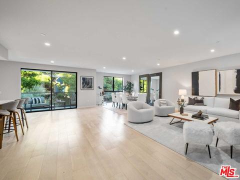 825 N Croft Ave #203, West Hollywood, CA 90069
