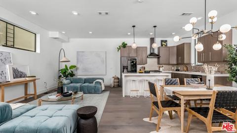3223 W Robinson Ln, Los Angeles, CA 90026